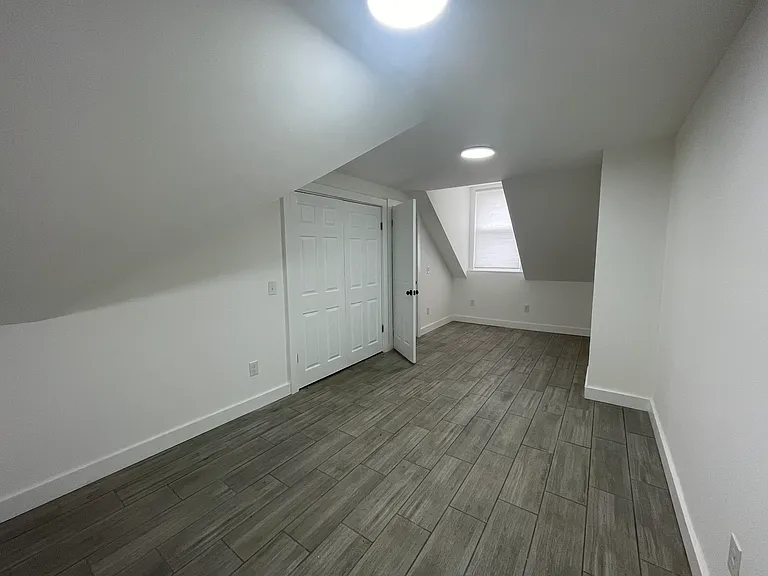 148 Chilton St #3 — Photo 3