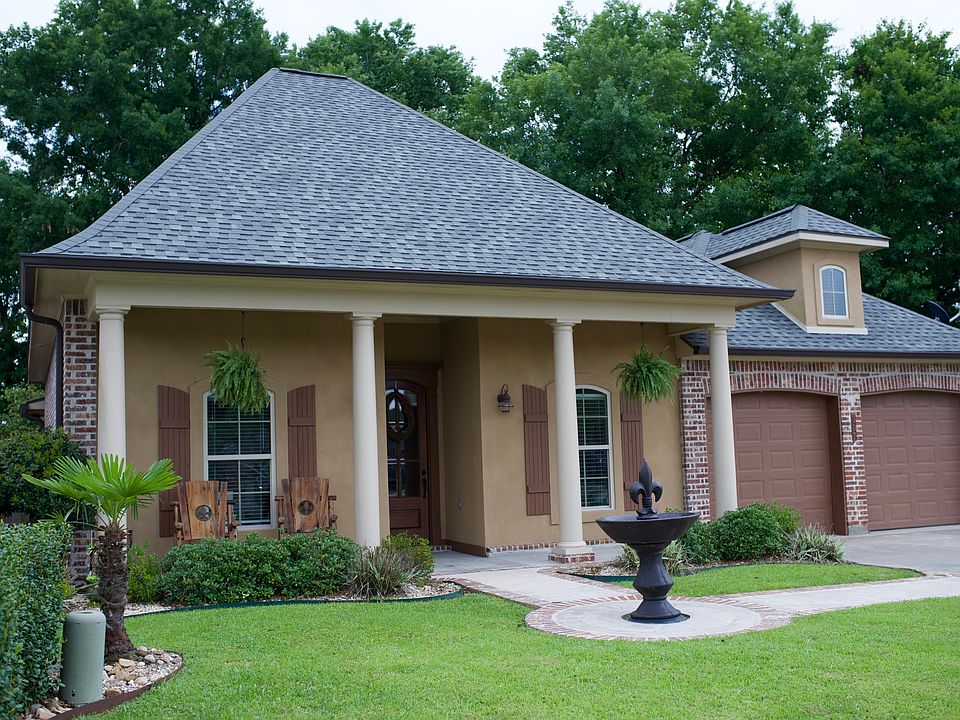 1st image of 307 Beacon Dr