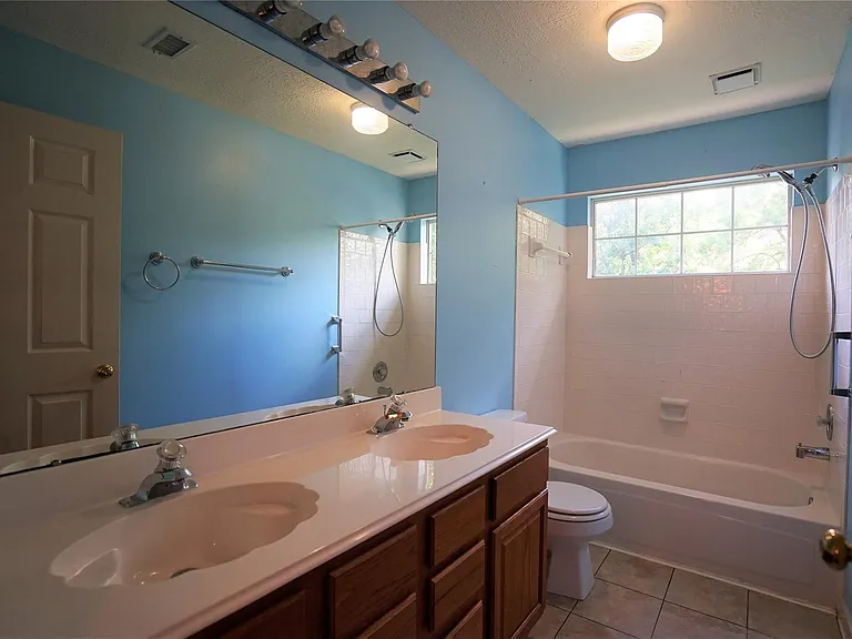 50 Indian Summer Pl — Photo 24