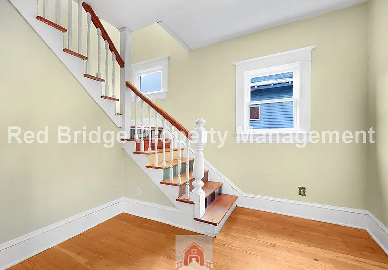 1422 SE Marion St #A — Photo 7