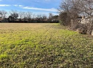 W Cleburne Rd, Fort Worth, TX 76133