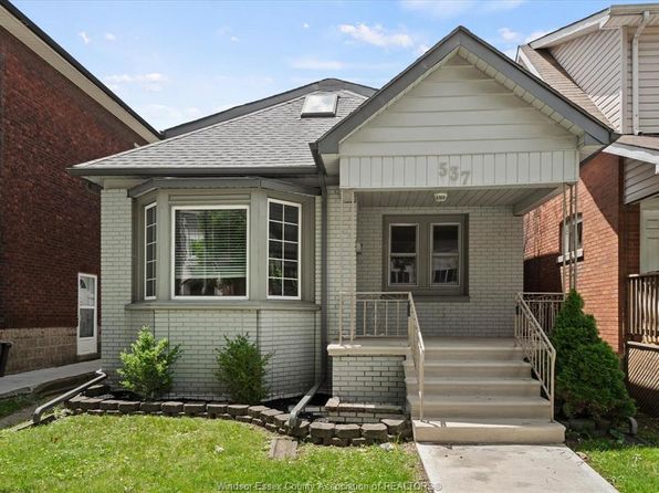 537 McEwan Ave, Windsor, ON N9B 2E7
