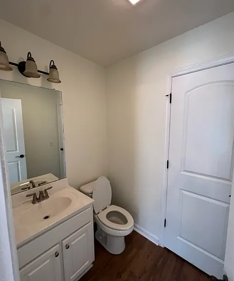 237 N Main St — Photo 4