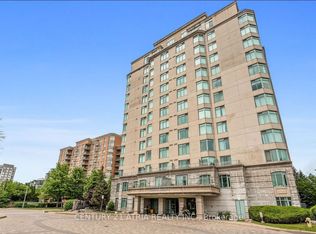 135 Pond Dr #1110, Markham, ON L3T 7V6