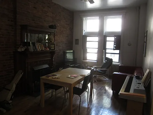 Rented by Elinor Taasa, LREB | media 7