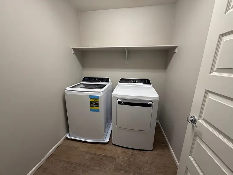 733 E Commonwealth Ave #7 — Photo 11