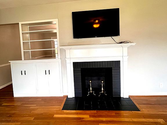 5th image of 324 Woodsland Dr