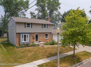 2622 Victor Ave, Lansing, MI