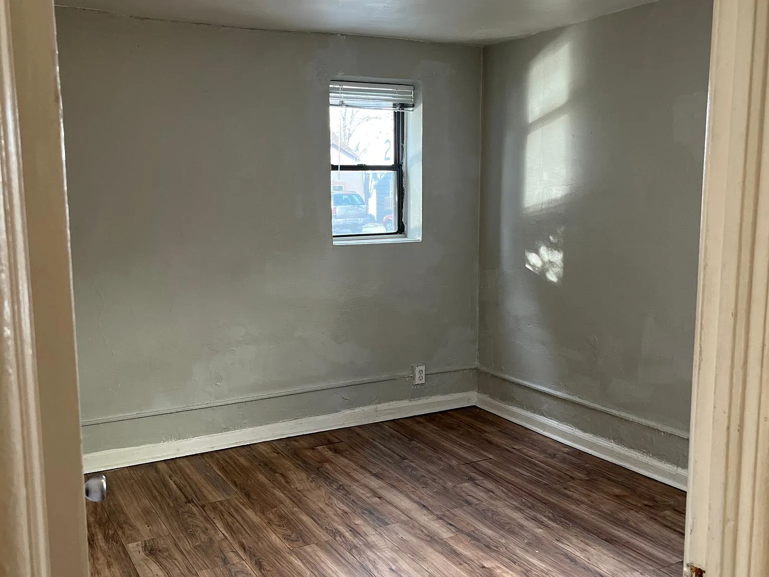1350 Kingston St — Photo 3