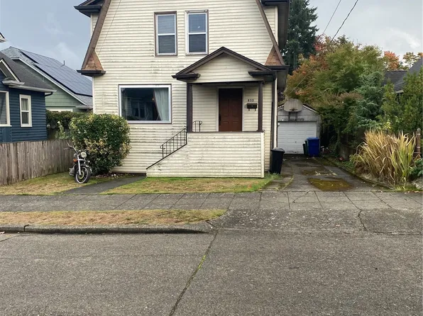 833 NW 67th Street, Seattle, WA 98117