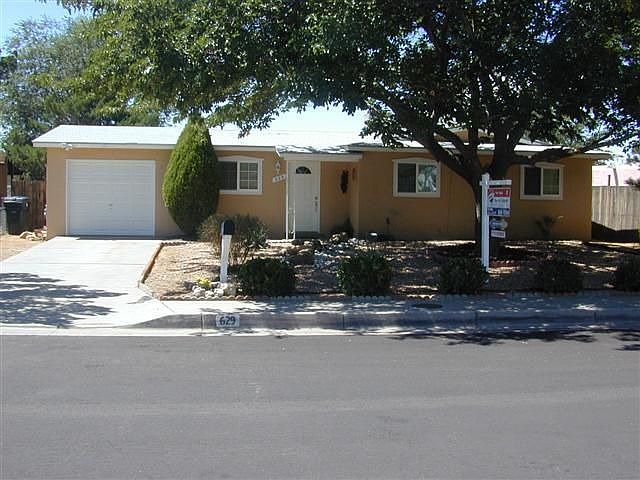 1st image of 629 Burma Dr NE