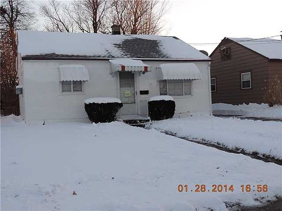 2nd image of 515 Saint Lawrence Ave