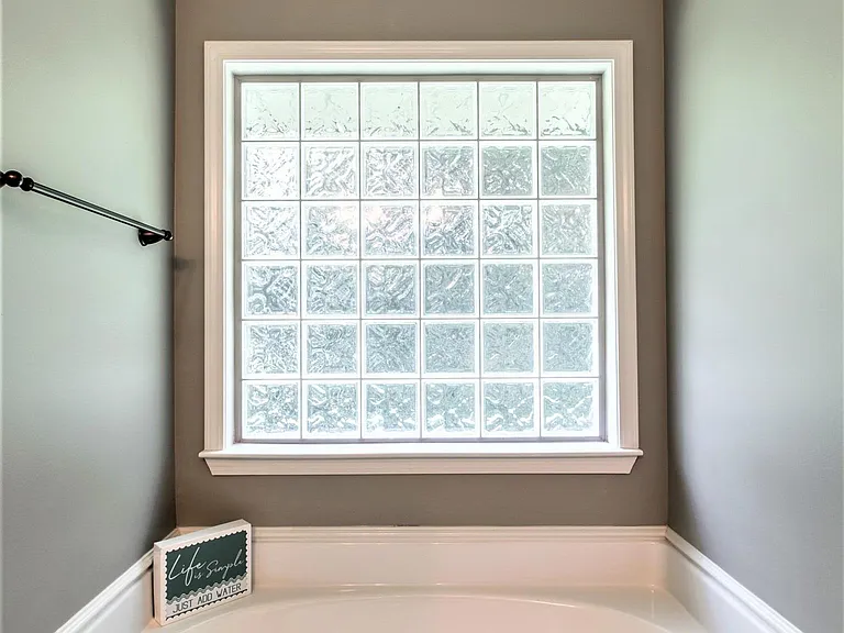 5021 Montauk Trl SE — Photo 10