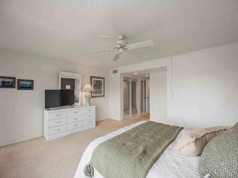 5050 Marianne Key Rd #1B — Photo 14