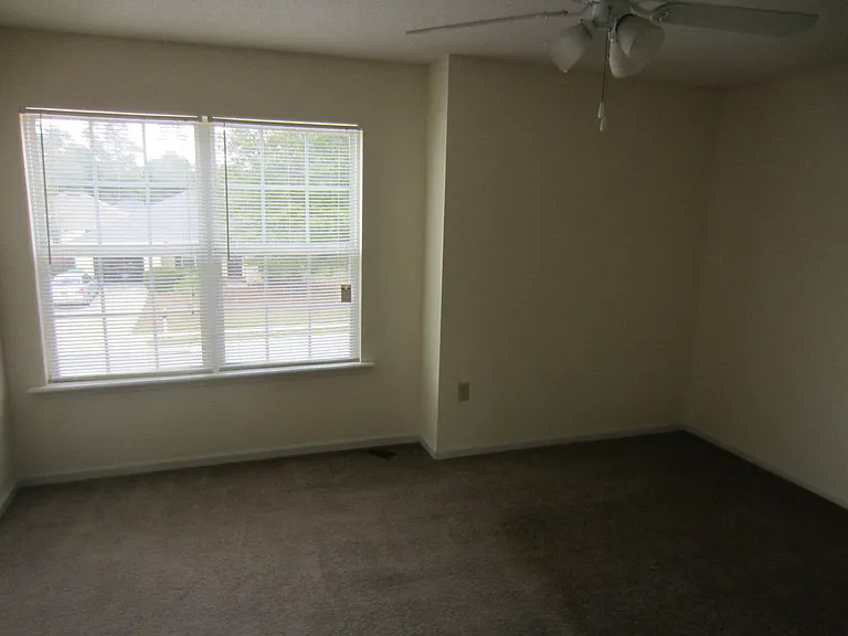 2209A Chattooga Dr — Photo 3