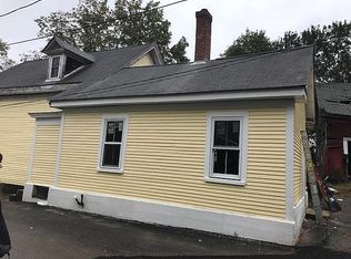 11 Chapel St, Newmarket, NH 03857
