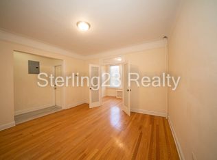 23-81 36th St #1, Astoria, NY 11105