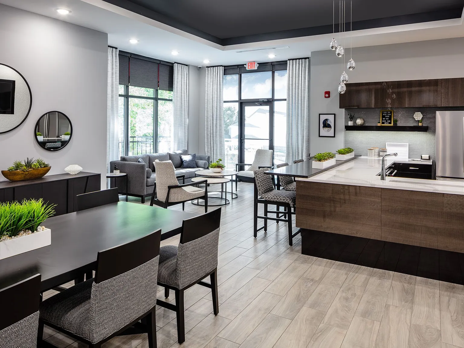 The Edge at Freehold — Photo 2