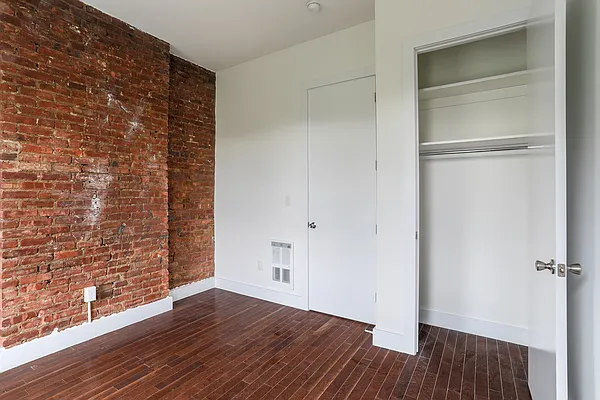 Rented by Brooklyn Group | media 16