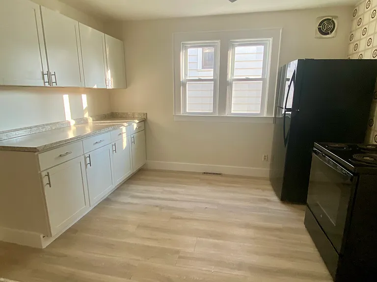 1524 Teall Ave #1524 — Photo 5