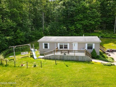 37 Shinndig Ln, Mill Hall, PA, 17751