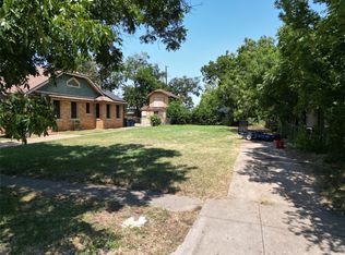 909 E Mulkey St, Fort Worth, TX 76104