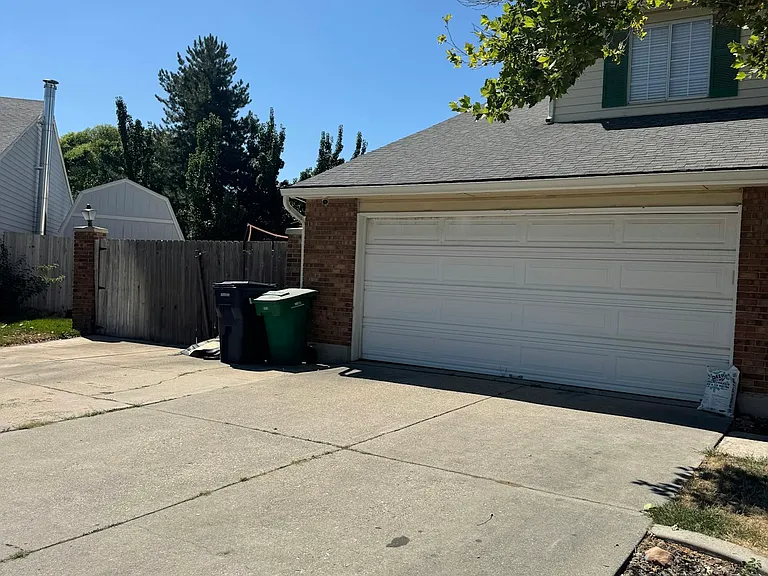 1242 E Eastridge Cir — Photo 20