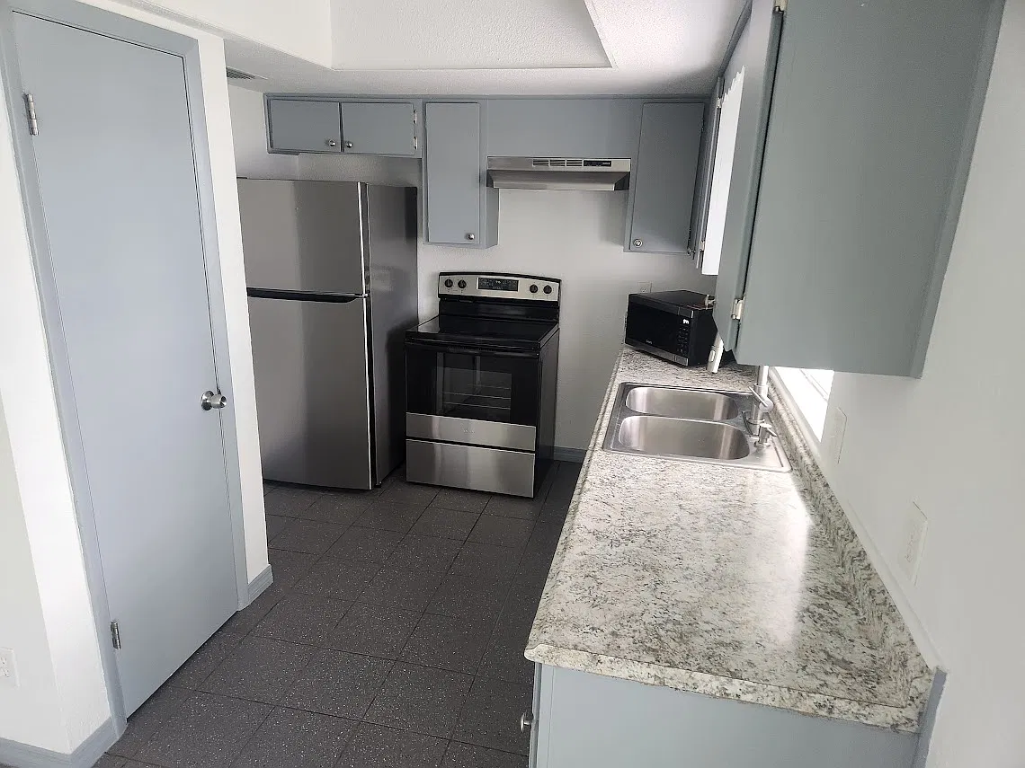 3 bed, 1489 sqft, $2,125 — Photo 3