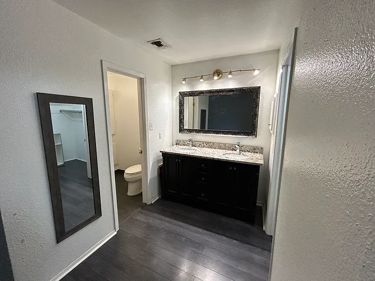 9215 Powhatan Dr — Photo 18