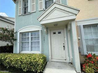 16681 Hemingway Dr, Fort Lauderdale, FL 33326