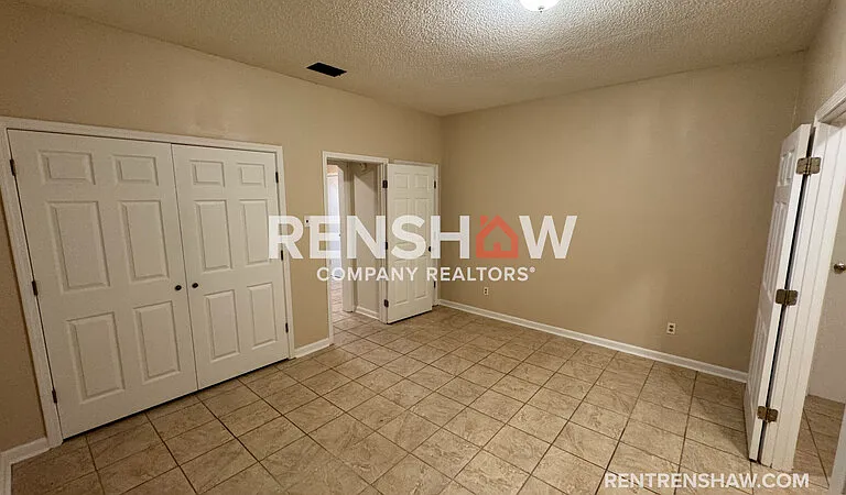 663 Moss Rd — Photo 4