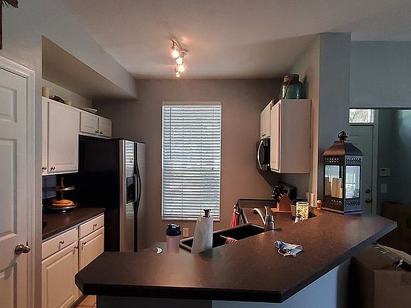 3rd image of 13703 N Richmond Park Dr #3303
