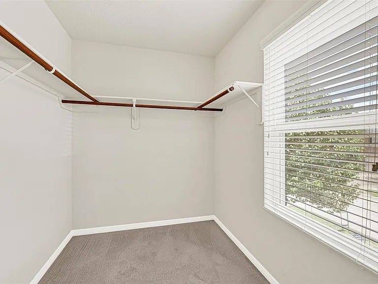 3219 Zephyr Glen Way — Photo 24
