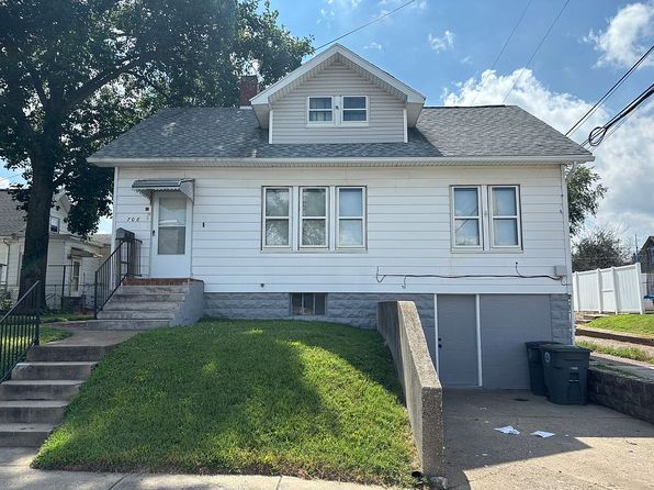 708 N 11th Ave