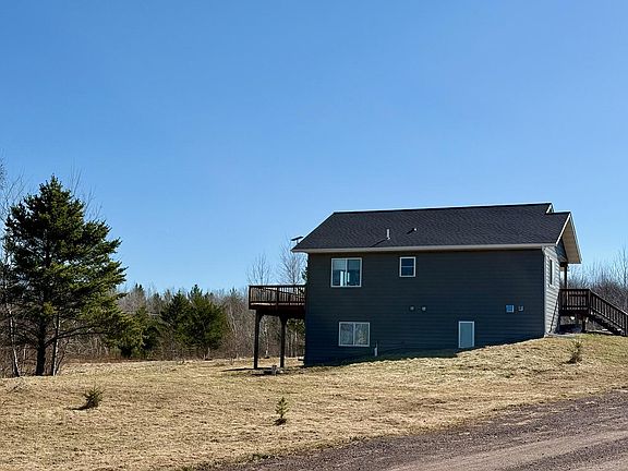 3rd image of 35504 Jackson Rd