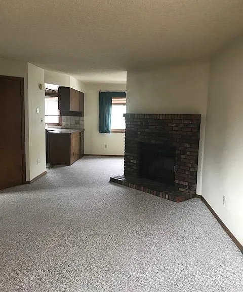 161 E 33rd St #18 — Photo 11