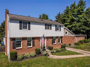 33 Berryman Dr, Amherst, NY 14226
