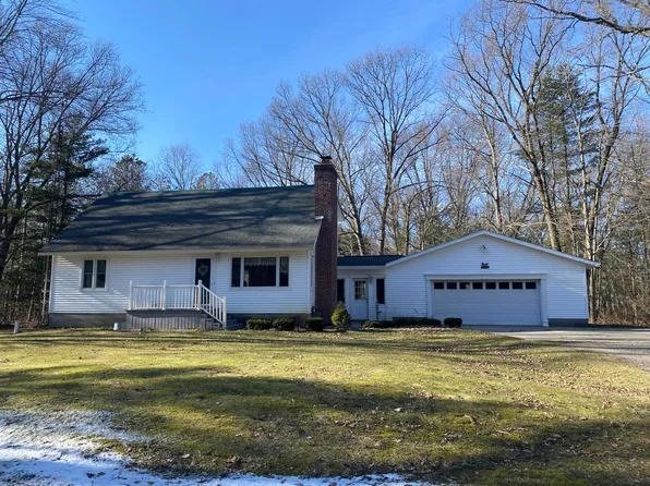 6308 E Holton Whitehall Rd, Holton, MI 49425