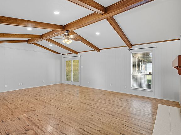 5th image of 10304 Oak Creek Dr #10304