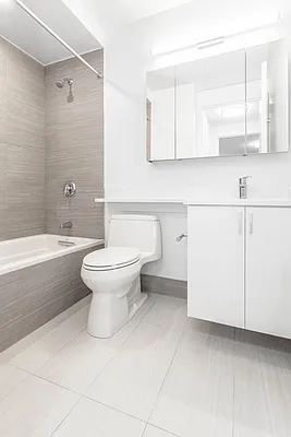 Rented by Olnick Organization | media 11