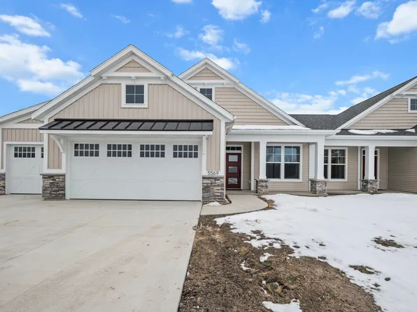 5569 Canal Ave, Wyoming, MI 49418