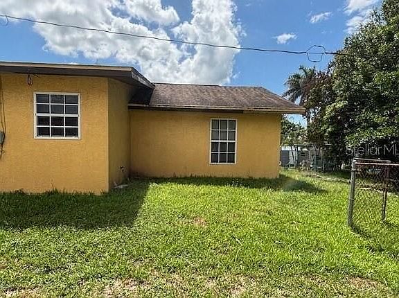 2nd image of 943 DELLA TOBIAS AVENUE