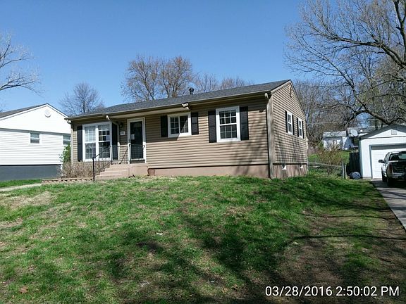 2nd image of 2501 Meadow Trl