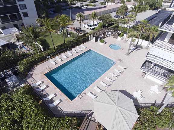 3rd image of 3120 N Highway A1a #1504