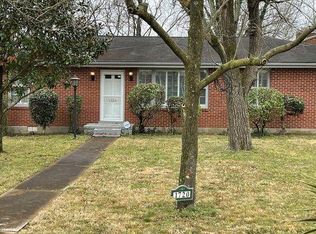 1720 River Dr, Nashville, TN 37218