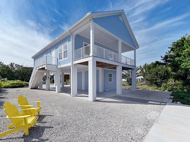 1st image of 27399 Jamaica Ln
