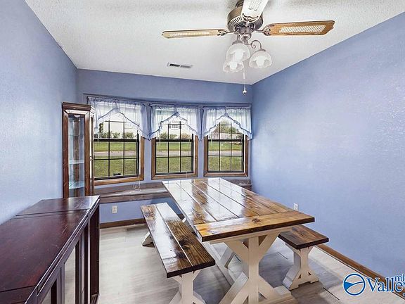 4th image of 1870 Bethsaida Rd