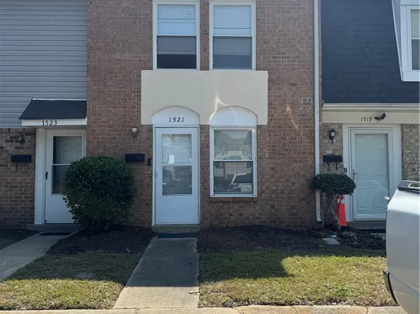 1521 Darren Cir, Portsmouth, VA 23701