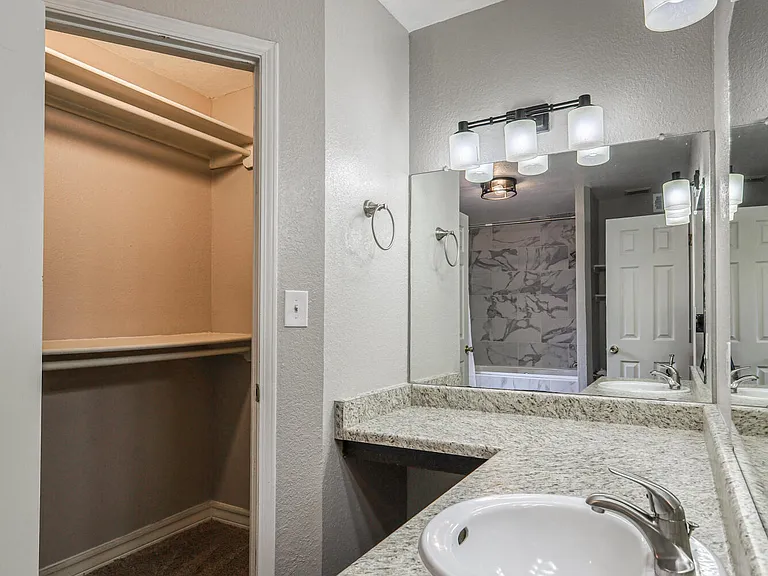 5672 Costa Blanca Pl — Photo 15