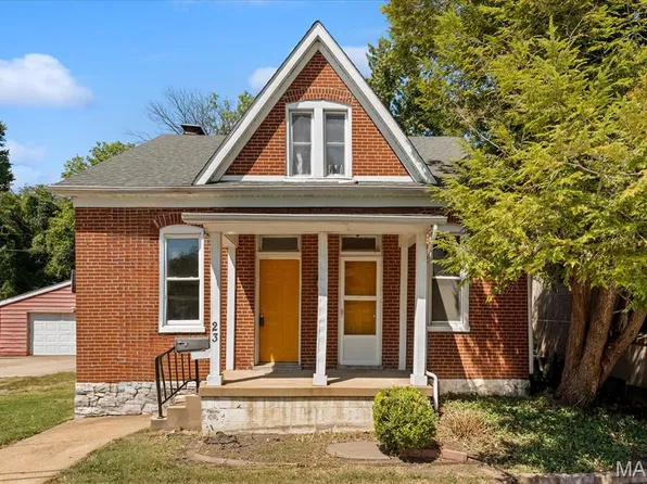 23 S 11th St, Belleville, IL 62220